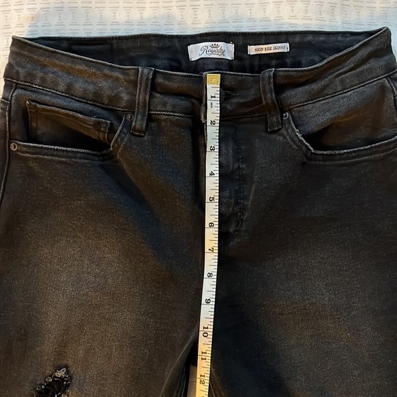 High rise skinny jeans - Picture 2 of 5